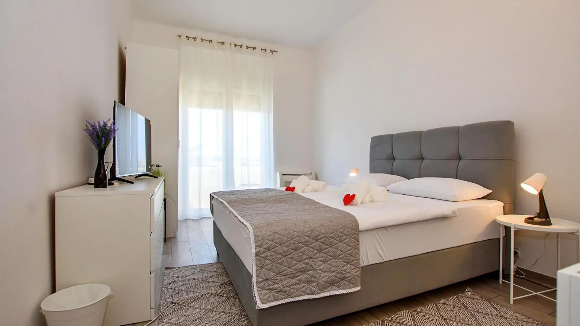 Apartment Frane Zadar